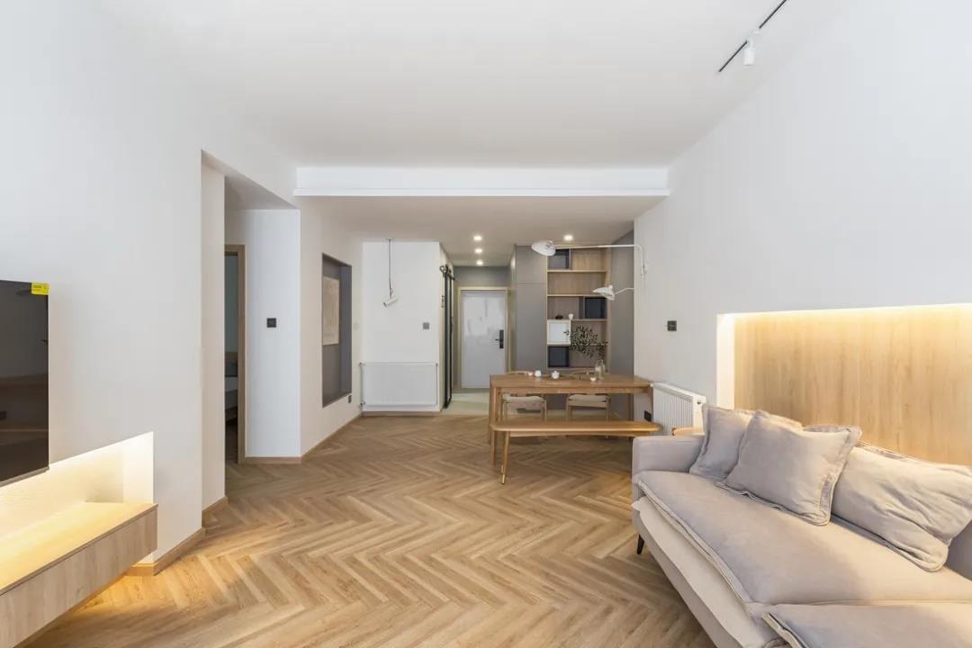 【红杉树装饰】87㎡简约原木风格，玄关+餐边柜转角遇见爱！