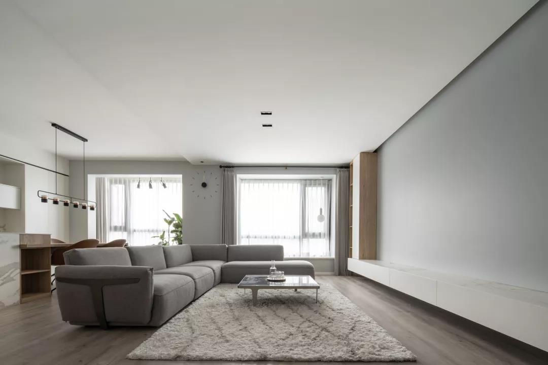 125平现代简约风，灰色低调又稳重的设计